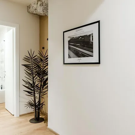 Apartment History And Design Facing The Old Port